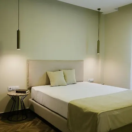 Aqua Blue Suites *