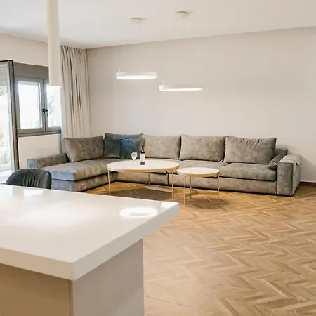 Aqua Blue Suites Apartment