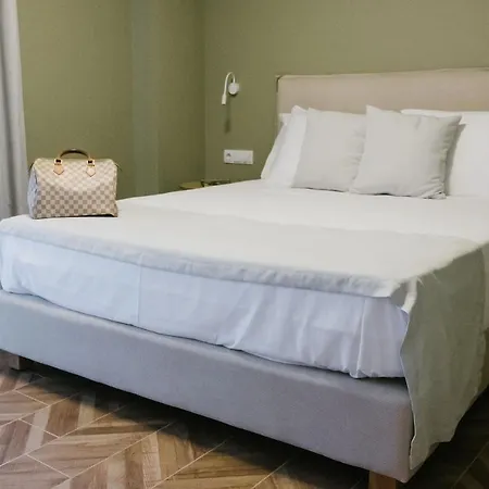 Aqua Blue Suites Apartment *