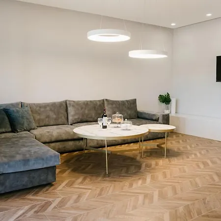 Aqua Blue Suites Apartment *