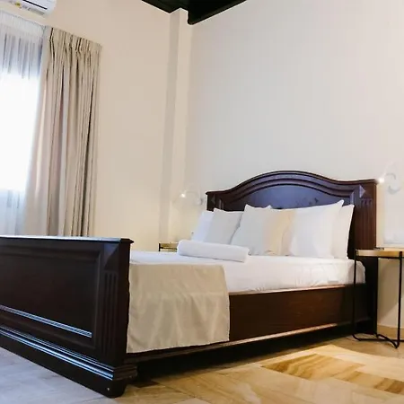 Aqua Blue Suites Apartment Karteros