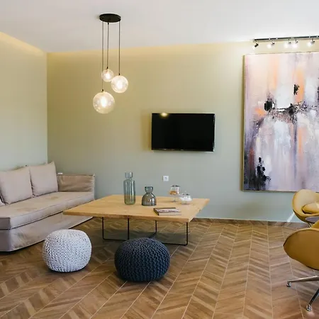 Aqua Blue Suites Apartment *