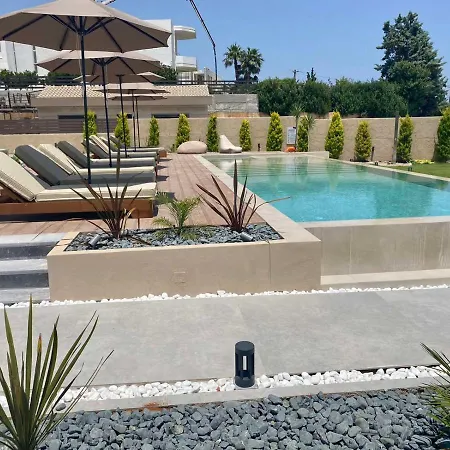 Aqua Blue Suites Apartment Karteros