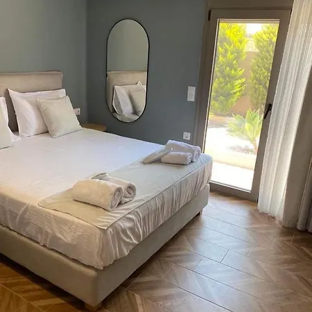 Aqua Blue Suites Apartment *